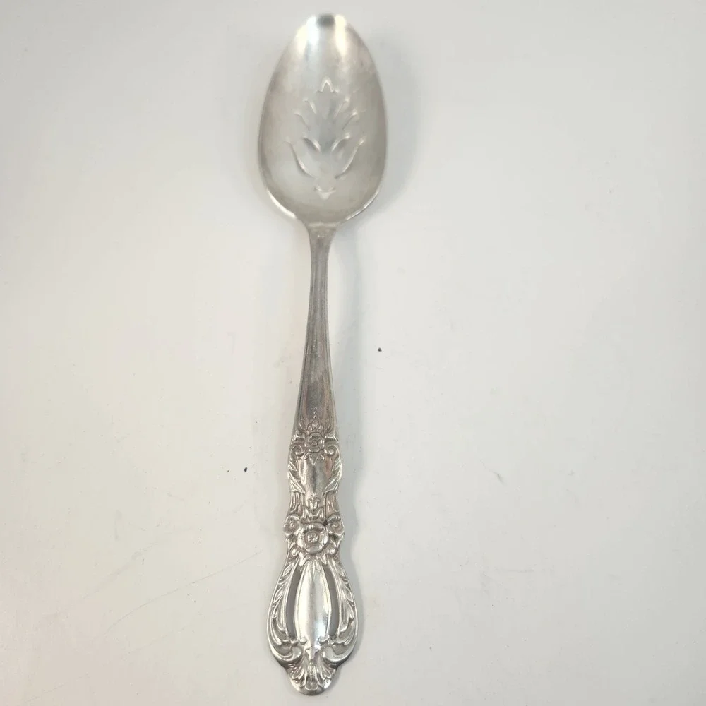 International‎ Silver 1847 Rogers Grand Heritage Pierced Serving Spoon Floral